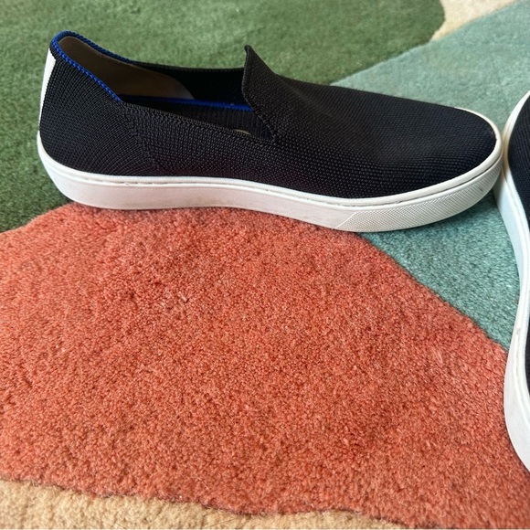 Rothy's The Original Slip On Sneaker in Black Woven Knit Slip Ons Size 5.5 EUC - Picture 11 of 15